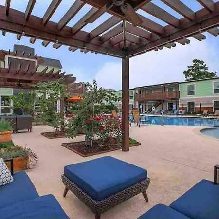 Beautiful/Spacious 2 Bedroom Houston Near Galleria Kültér fotó
