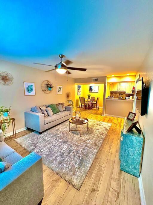 Beautiful/Spacious 2 Bedroom Houston Near Galleria Kültér fotó