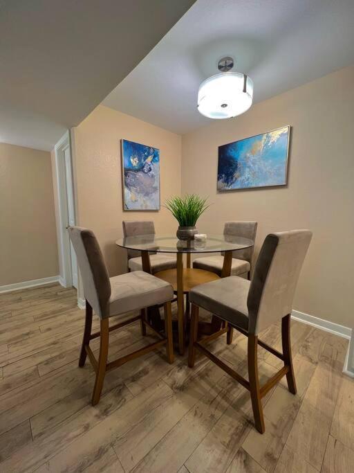 Beautiful/Spacious 2 Bedroom Houston Near Galleria Kültér fotó