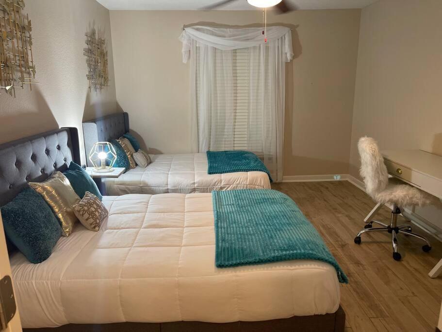 Beautiful/Spacious 2 Bedroom Houston Near Galleria Kültér fotó